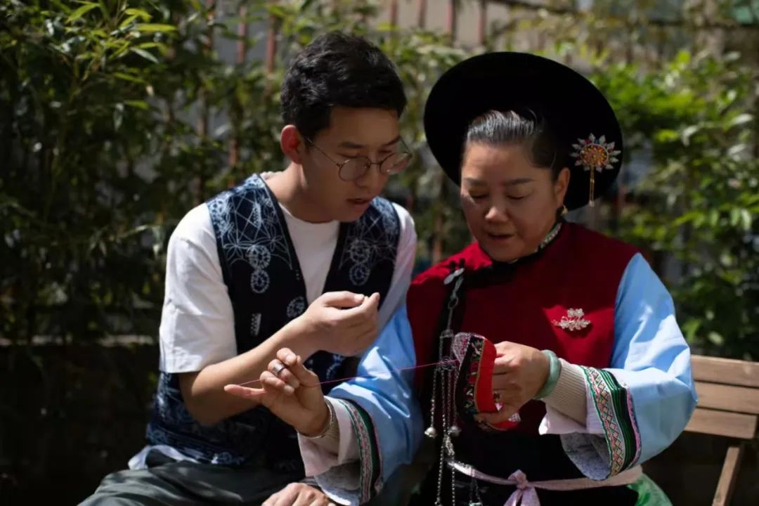 【2022-11-18】喜讯：beat365学生施达被评选为第十六届云南省优秀大学生！